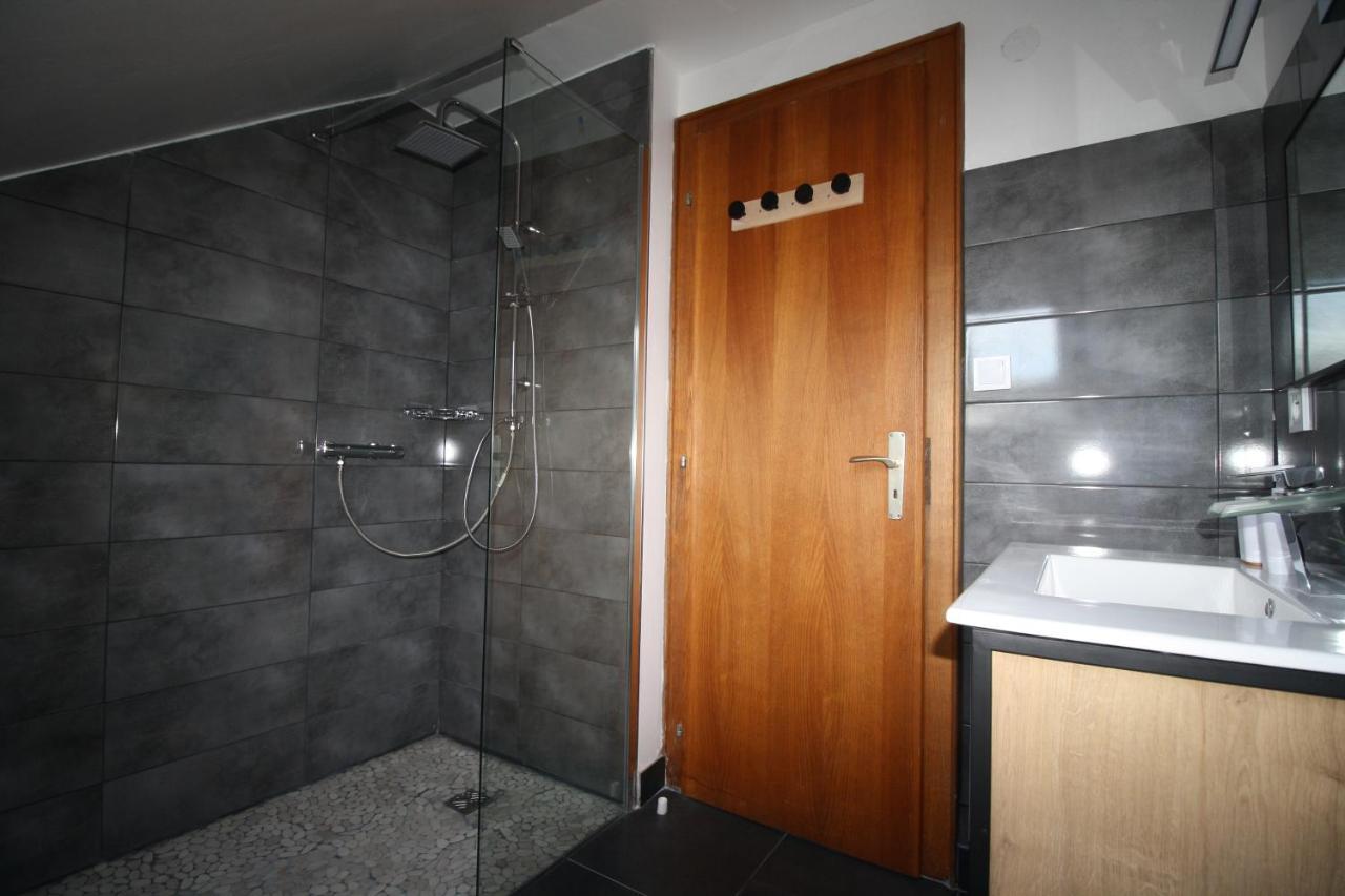 Villa Faby, Jacuzzy Sauna privatif Saint-Maurice  Esterno foto